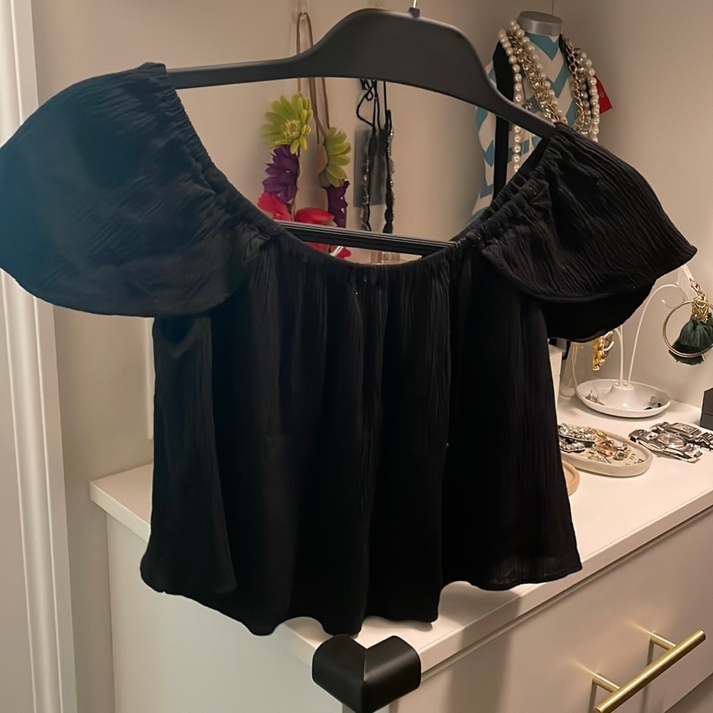 Topshot cropped top